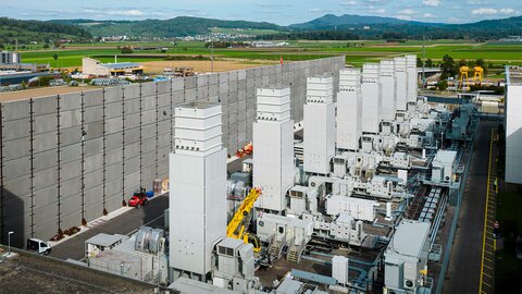 Reservekraftwerk Birr von oben fotografiert. | © KEYSTONE / MICHAEL BUHOLZER