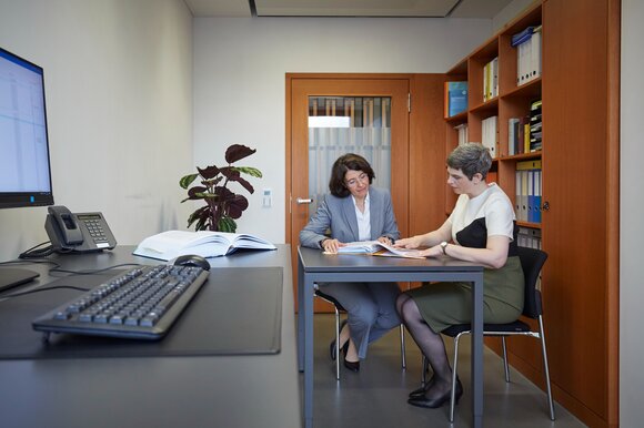 Réunion dans un bureau